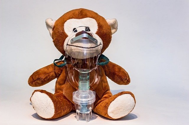 ¿Cuál es la diferencia entre la máscara de oxígeno y la máscara de nebulizador？