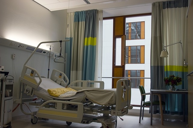 ¿Cuáles son los diferentes tipos de muebles de hospital?